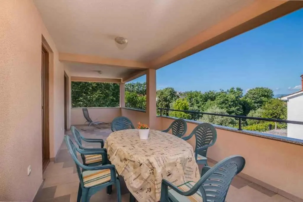 Apartment In Njivice - Insel Krk 54169