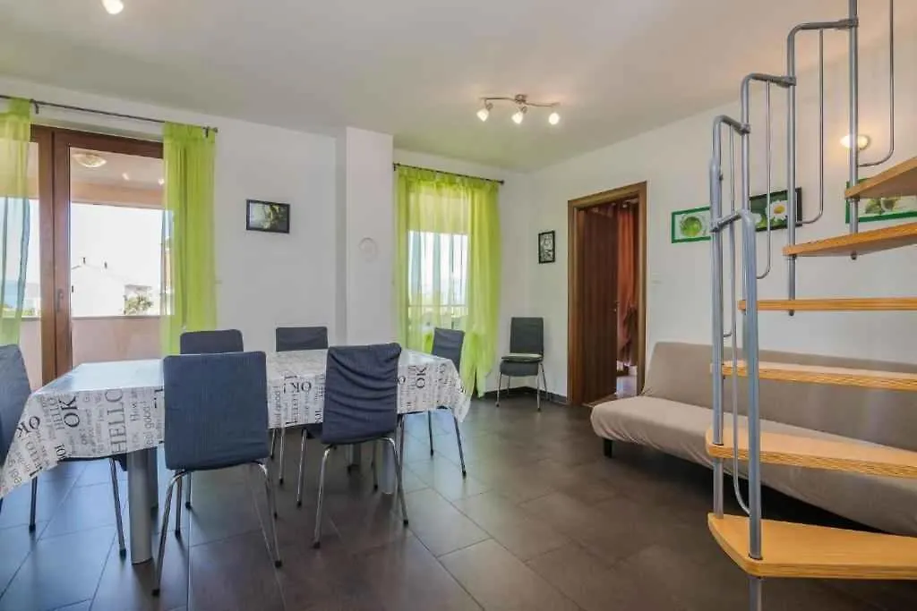 Apartment In Njivice - Insel Krk 54169 Croatia
